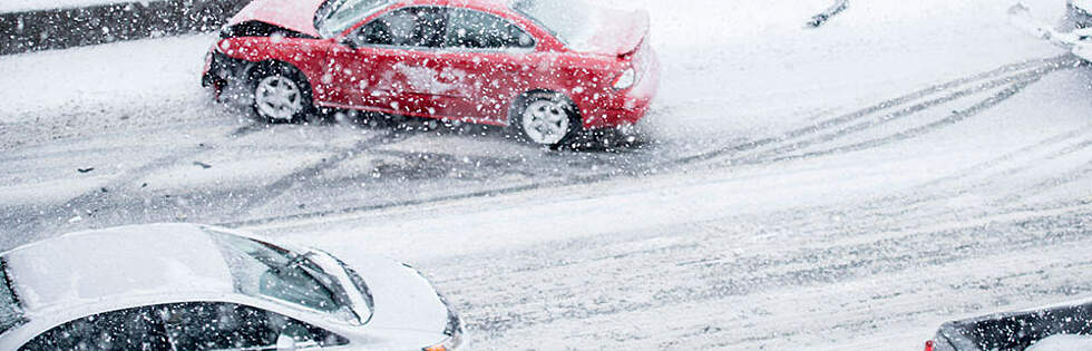 Wintereinbruch: Im Zweifel Winterreifen am Auto lassen